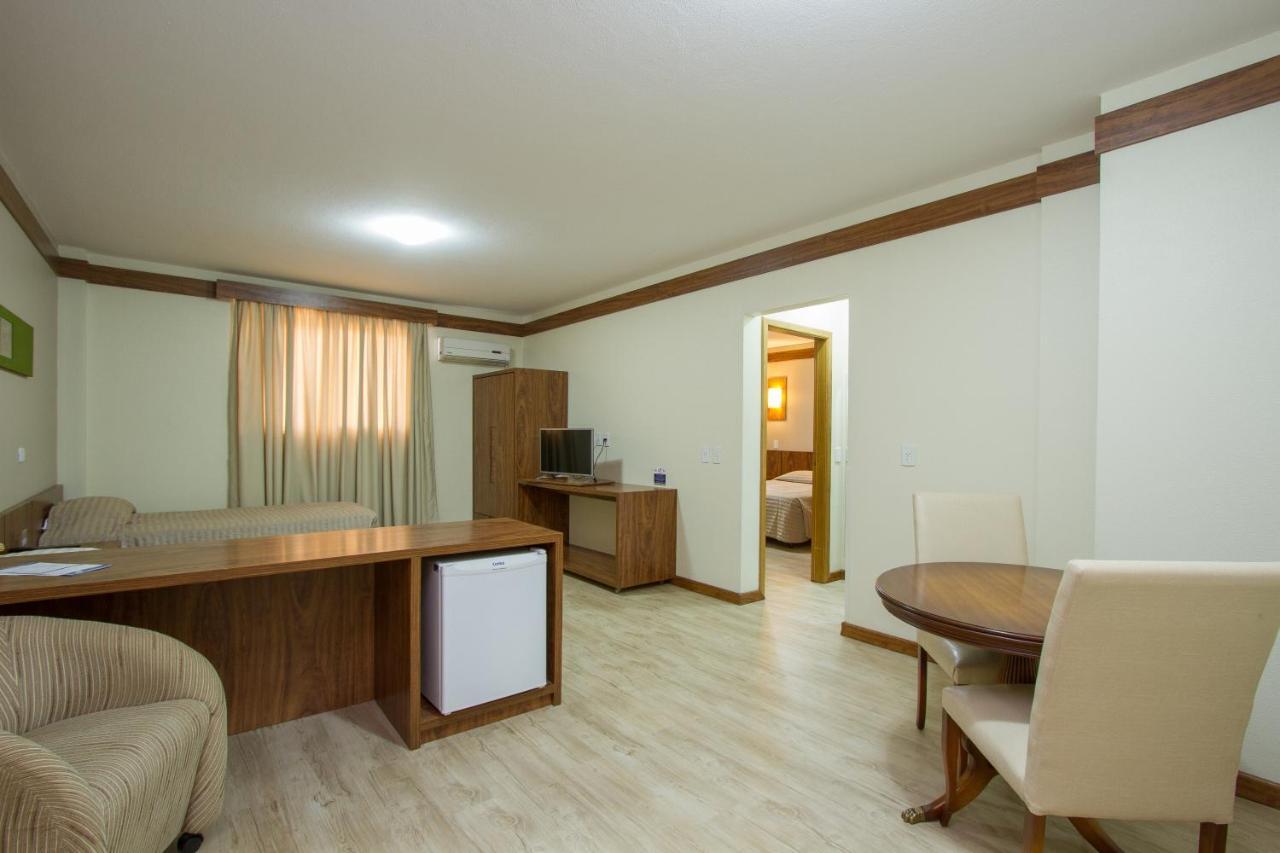 Hotel Le Canard Лажис Экстерьер фото
